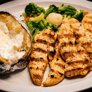 Grilled Chicken Dinner
